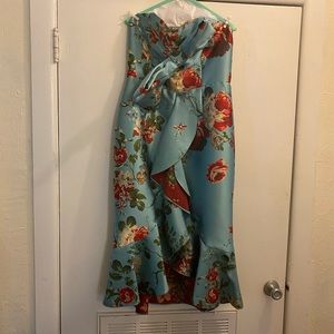 Floral mermaid cocktail dress with bow detail